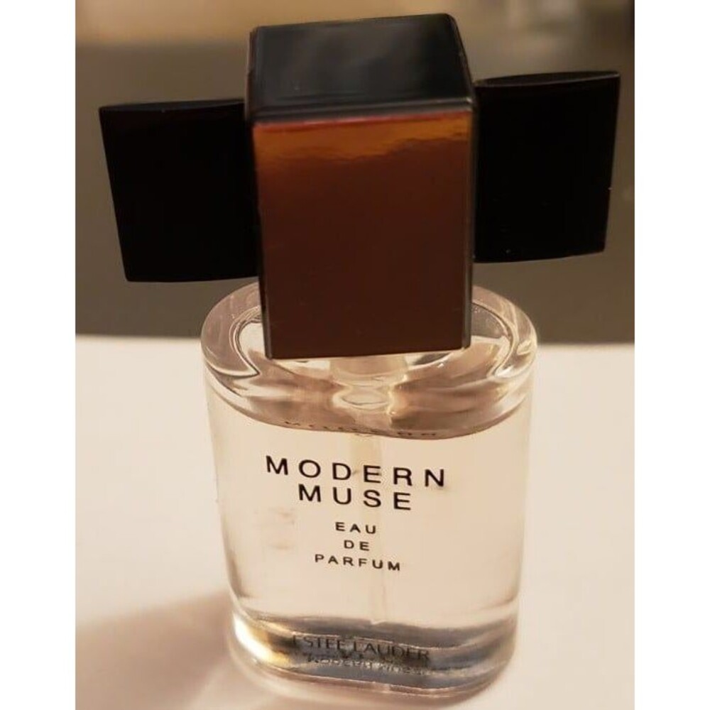 NNIB Estee Lauder Modern Muse perfume @ .14 oz